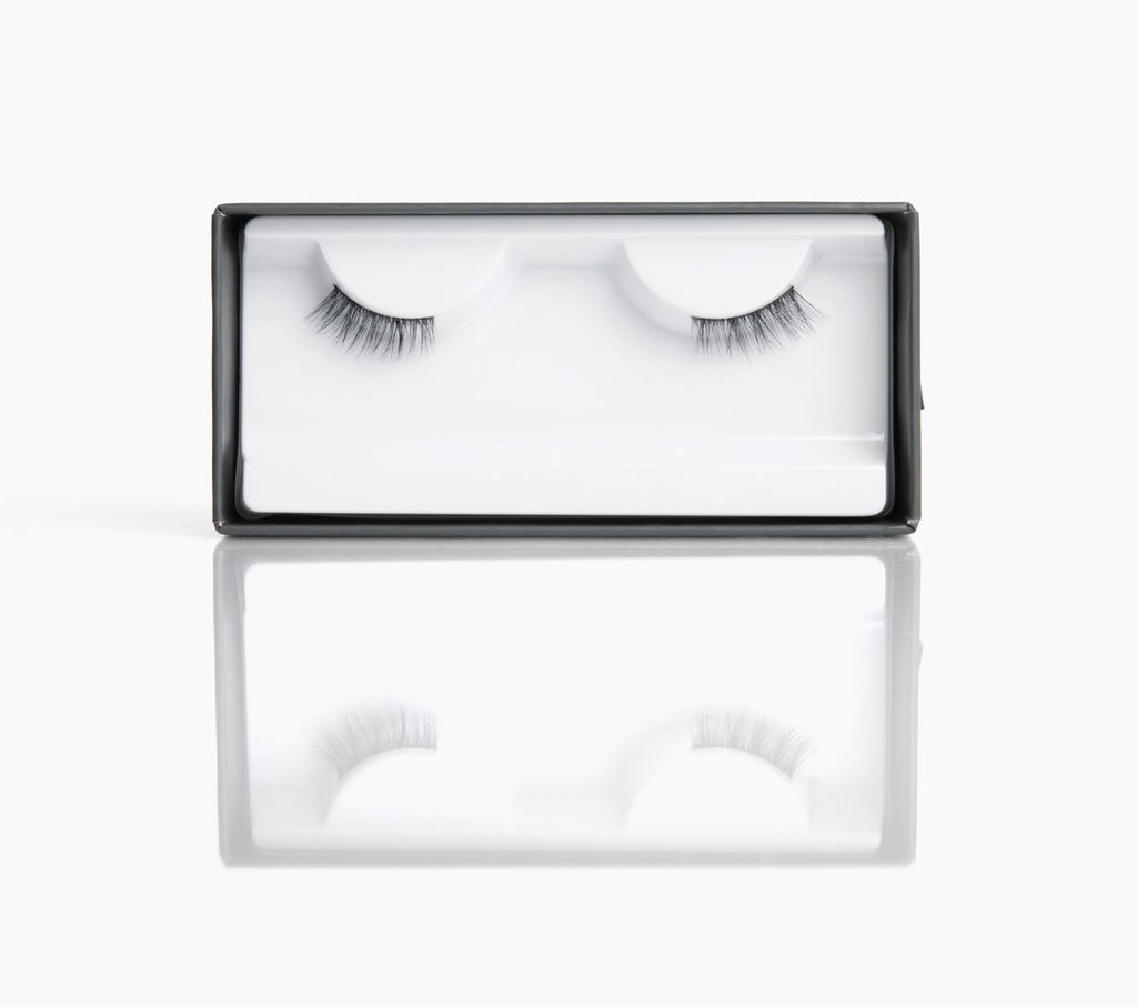 Lisa Lashes